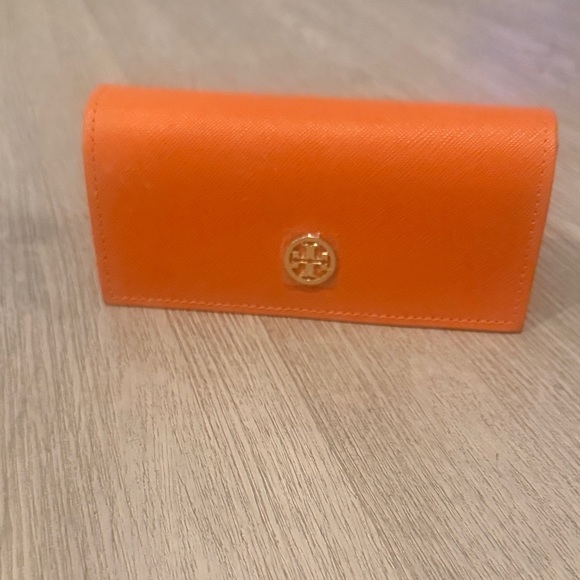 Tory Burch Accessories - Tory Burch Bright Orange Wallet with Gold Emblem